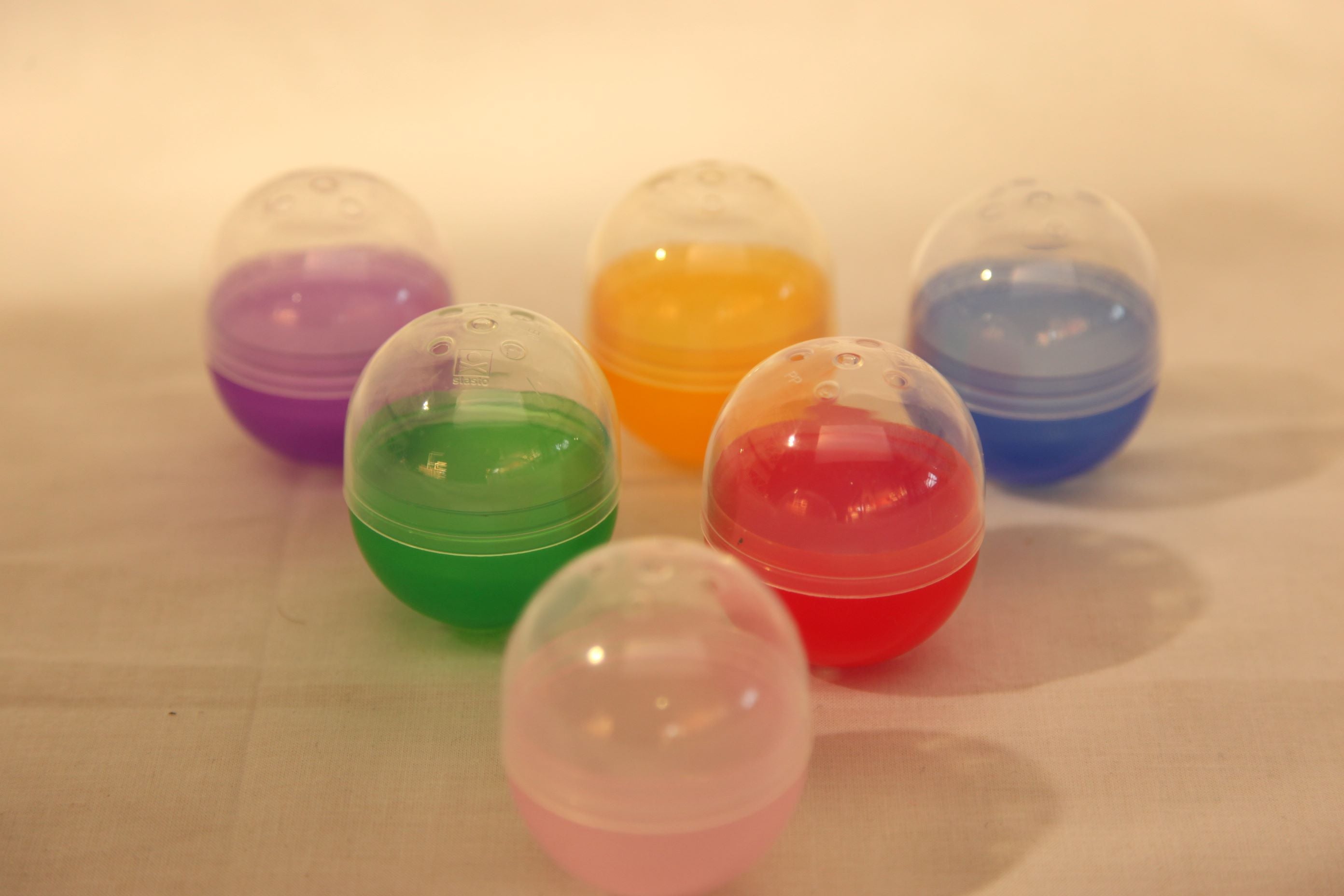 0669★空カプセル ガチャガチャ 6色ミックス 約Φ50mm 30個