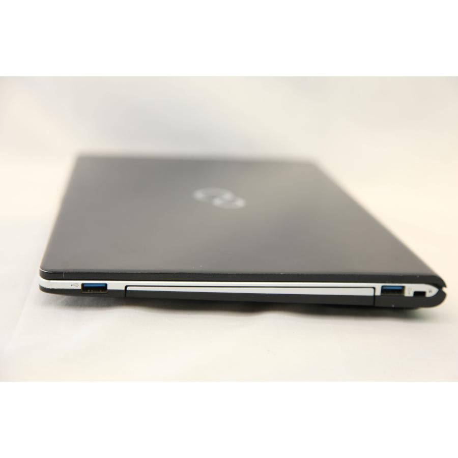 0086★FUJITSU ノートパソコン LIFEBOOK S937/R FMVS08001