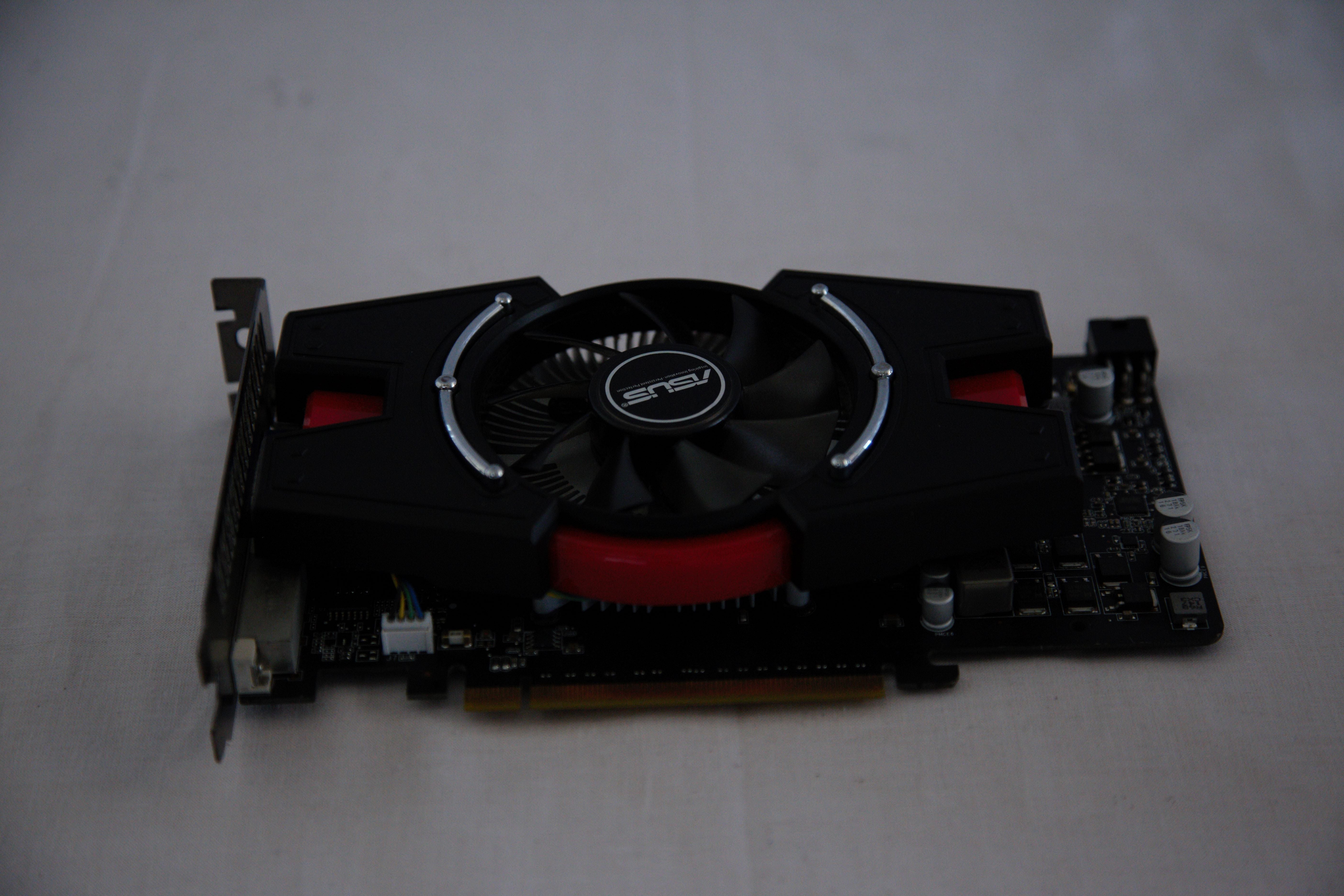 0038★ASUS ENGTX550 TI DI/1GD5