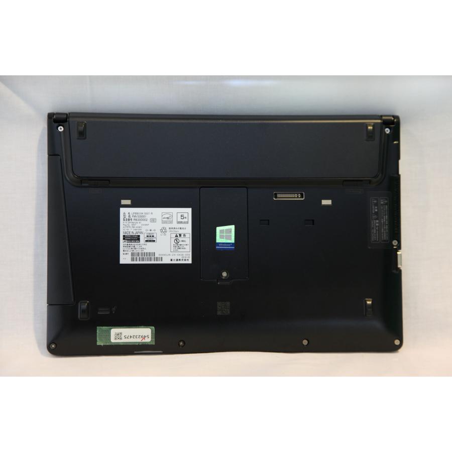 0085★FUJITSU　ノートパソコン　 LIFEBOOK S937／R　FMVS08001